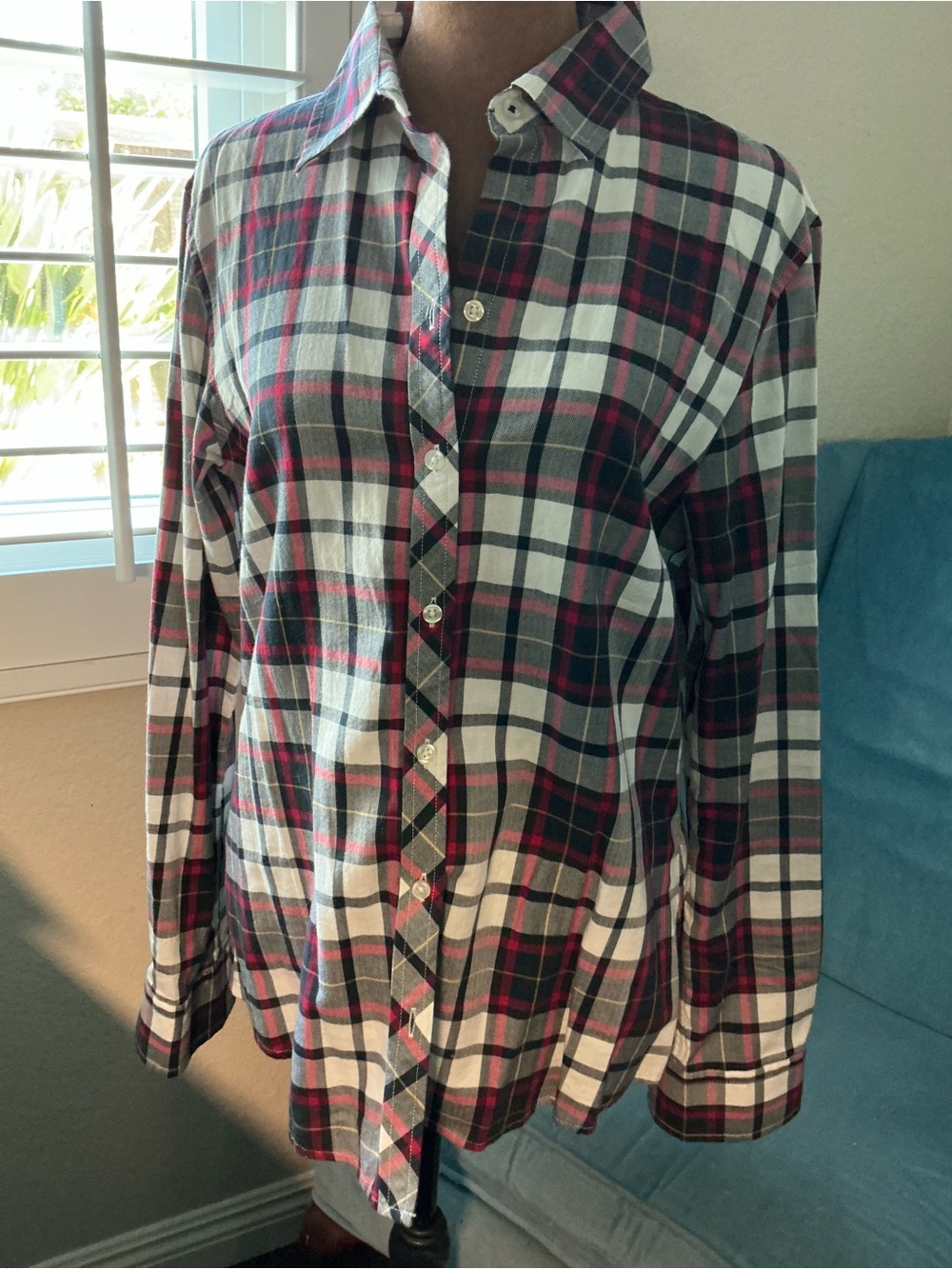 Banana Republic Soft-Wash Women’s Plaid Button-Down Shirt